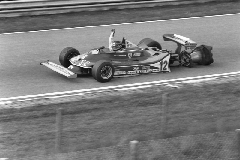 Illustration for article titled Vintage F1 photo dump #4